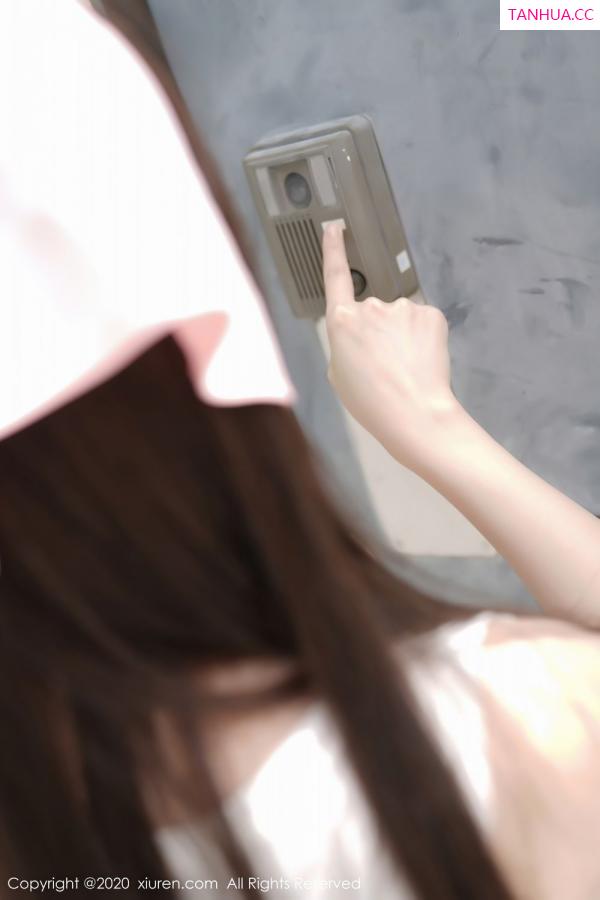 黄米妮  米妮大萌萌 [XiuRen]高清写真图 2020.09.14 No.2557 糯美子Mini第30张图片
